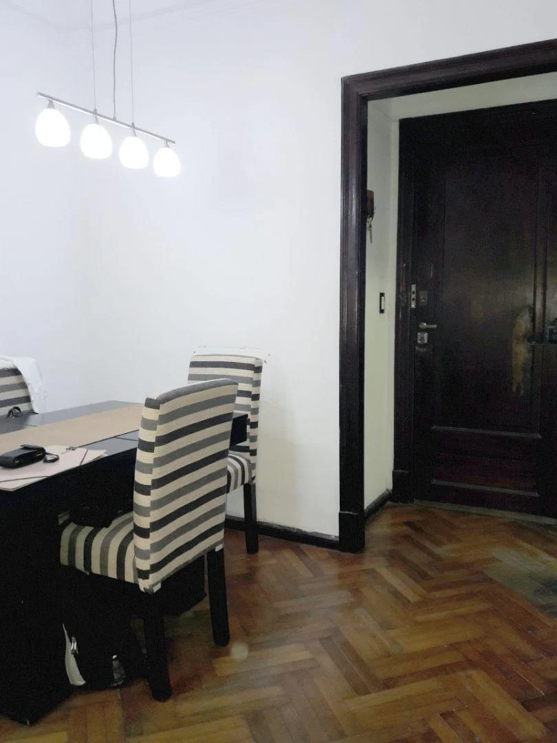 Rosario 400 Caballito 2y1/2 Amb Frente U$83.000. Apto Cred 3