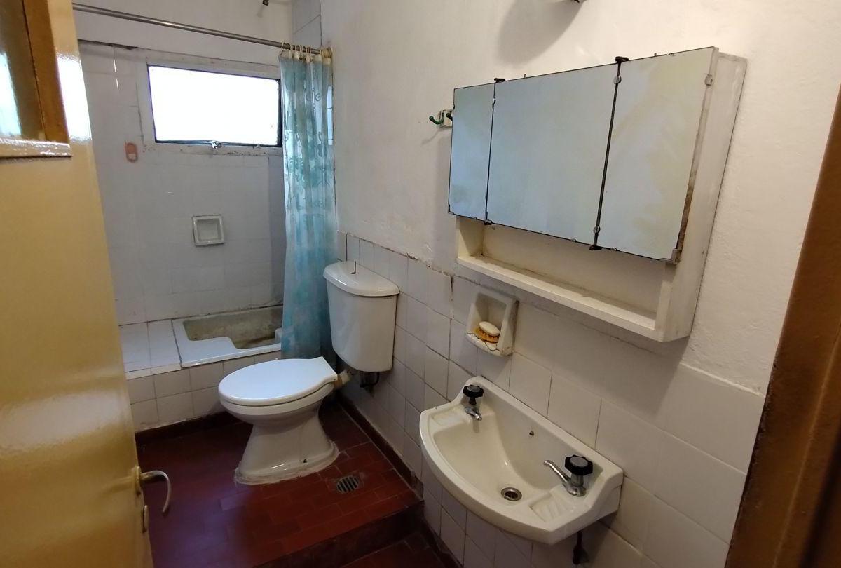 Av Lacarra 3700 2° V Soldati 5amb C/balc 2bañ U$65.000 4