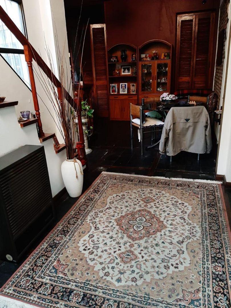 Pje La Trilla 2300 Pompeya Casa 6amb Tza Jard U$198.000. 1