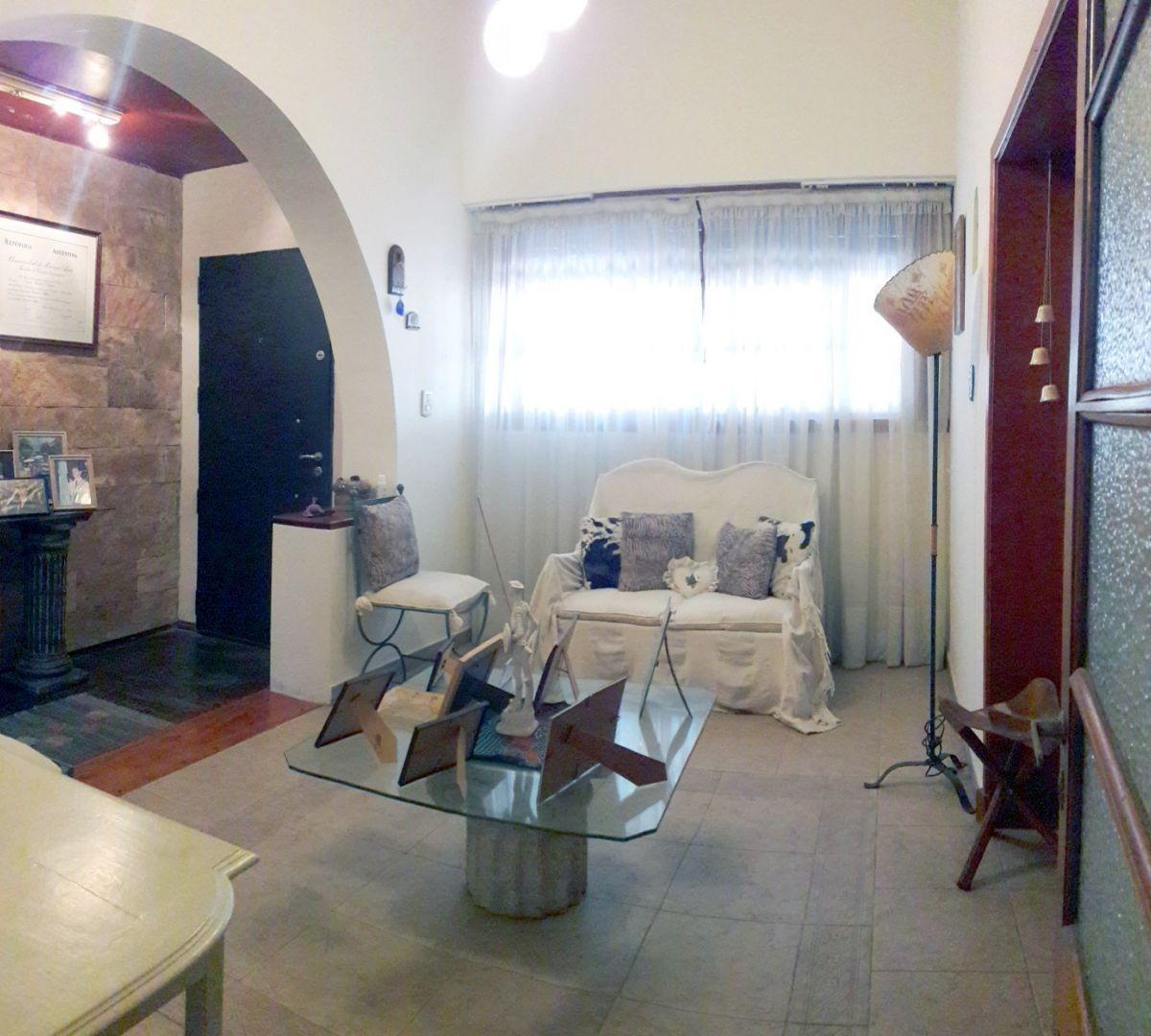 La Trilla 2300 Pque Chacabuco/pompeya Casa 6amb U$198.000. 5