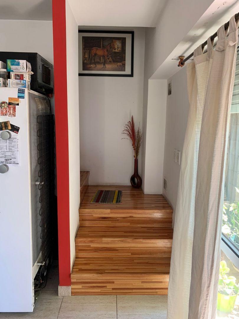 Patrón 5700 Liniers PH 3amb C/coch U$162.000 3