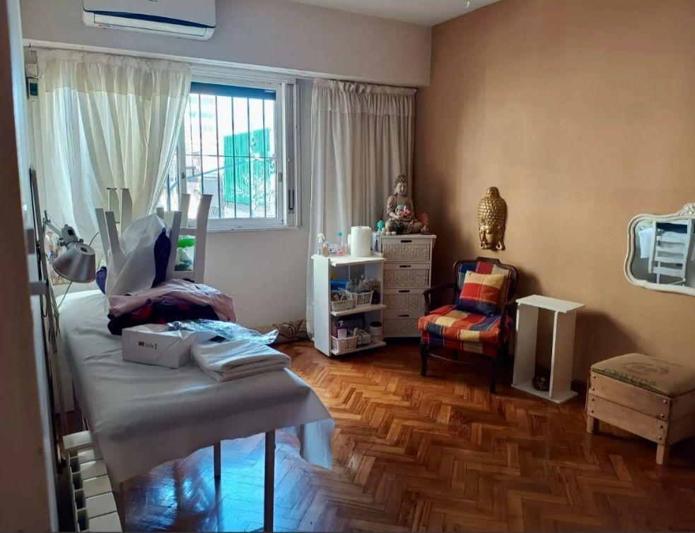 Foto de Salta 500 Monserrat 3amb U$120.000. Apto cred, imagen 2