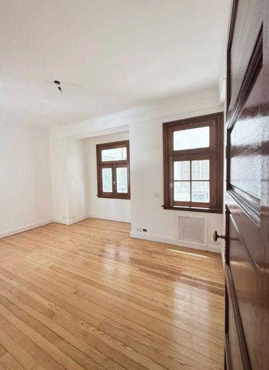 Av Corrientes 1200 San Nicolás 3amb U$209.000 1