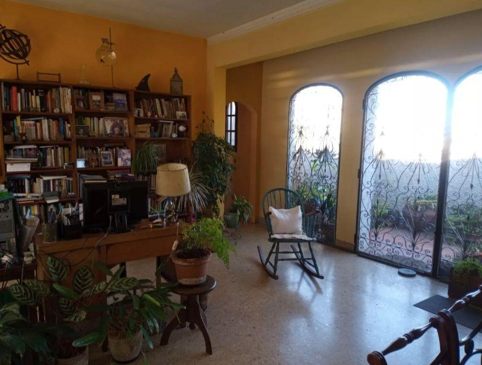 Ciudad de Sabadell 300 Barracas 4amb U$245.000