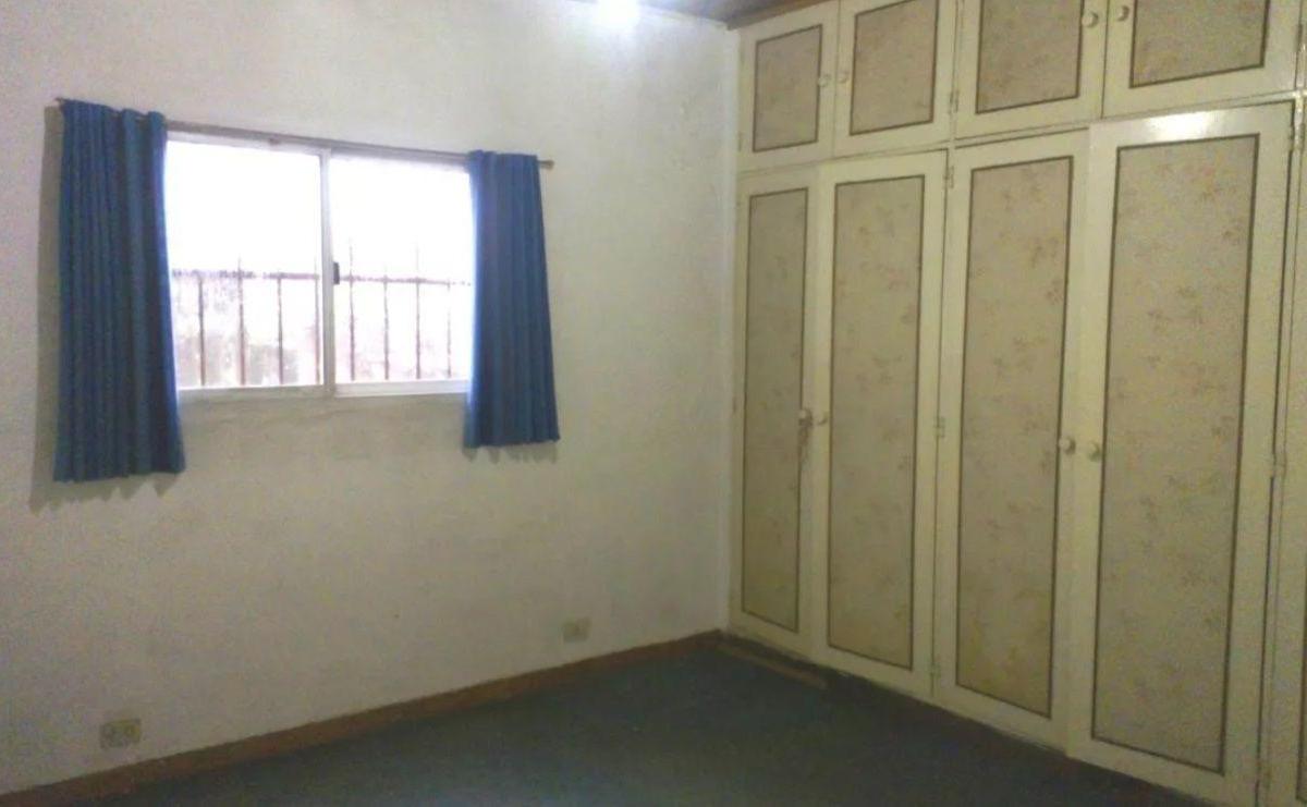 Montenegro 300 Chacarita PH 3amb U$240.000 4