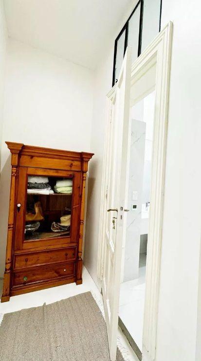 25 de Mayo 700 San Nicolás 5amb U$258.000 1