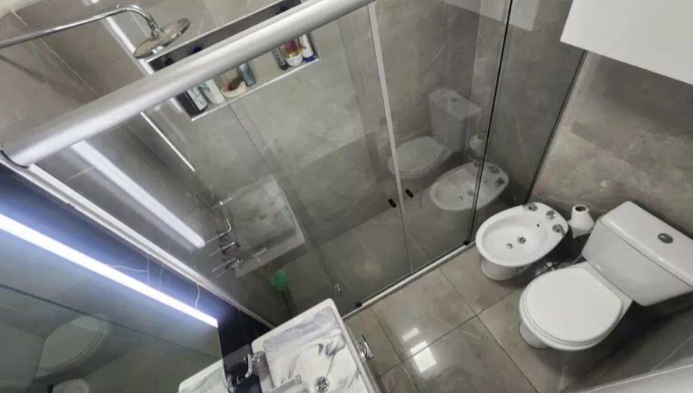 Santa Catalina 1600 N Pompeya PH 4amb U$149.000 4