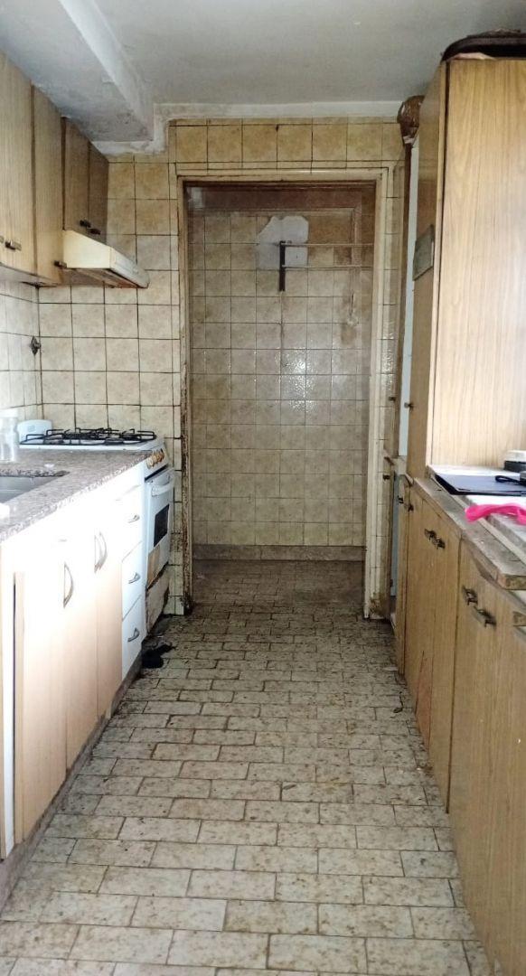Av Albarellos 3100 8° 5amb 2bañ U$98.000 4