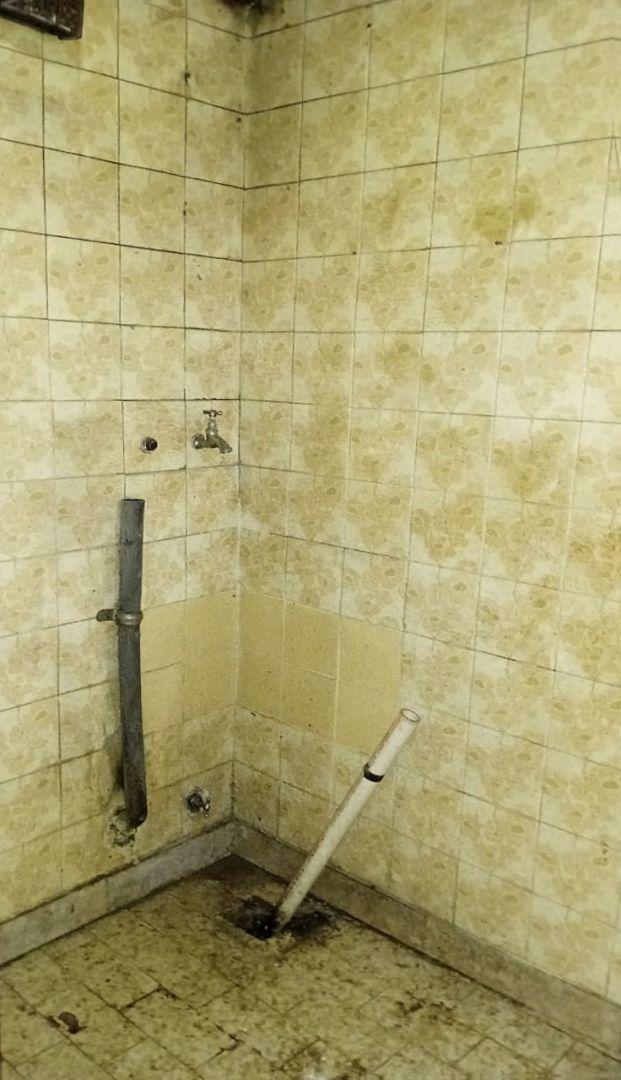 Av Albarellos 3100 8° 5amb 2bañ U$98.000 3