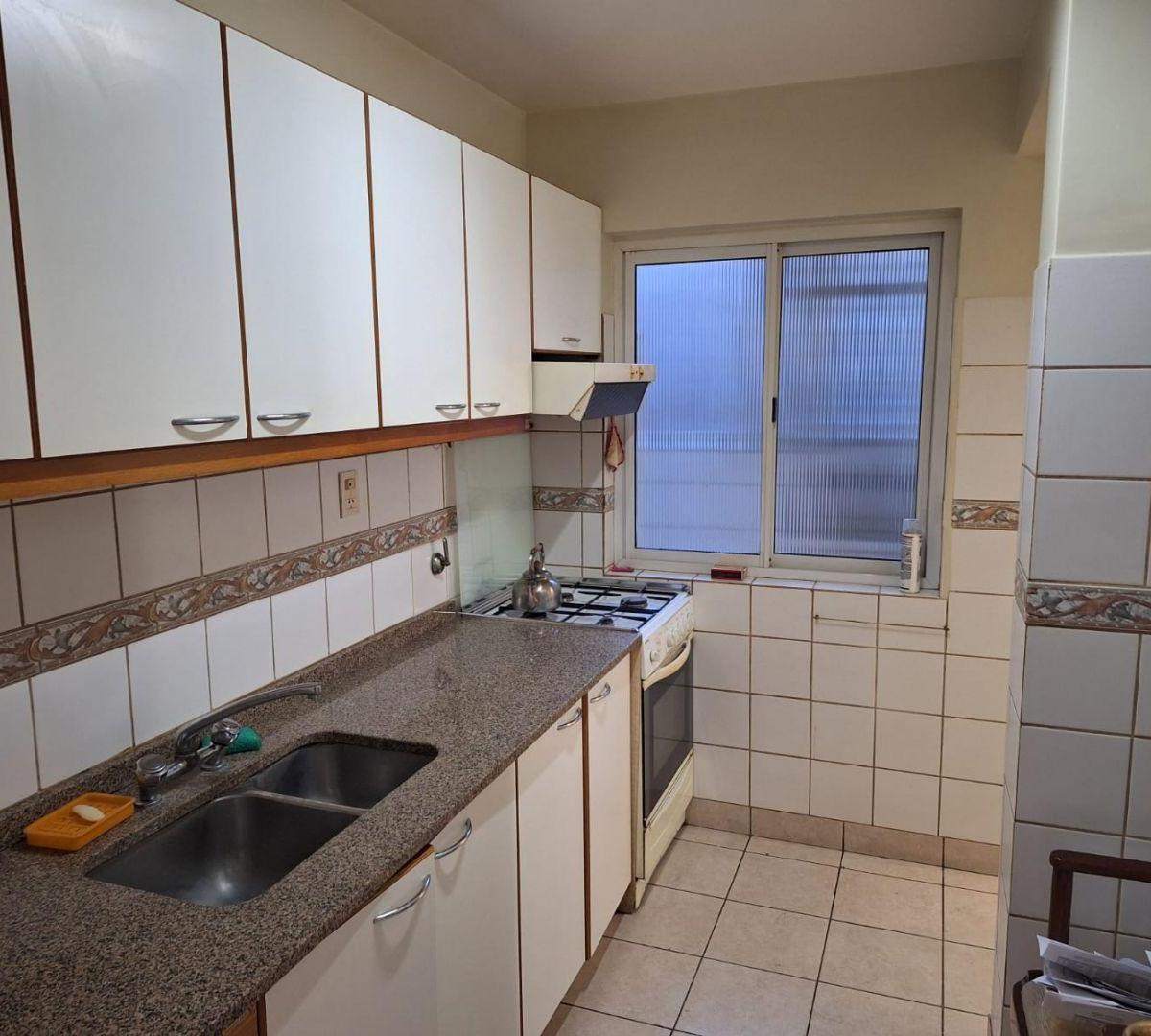 Senillosa 100 Caballito 3amb U$180.000 3