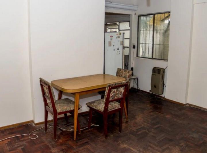 Carlos Calvo 3500 Boedo 2amb U$65.000