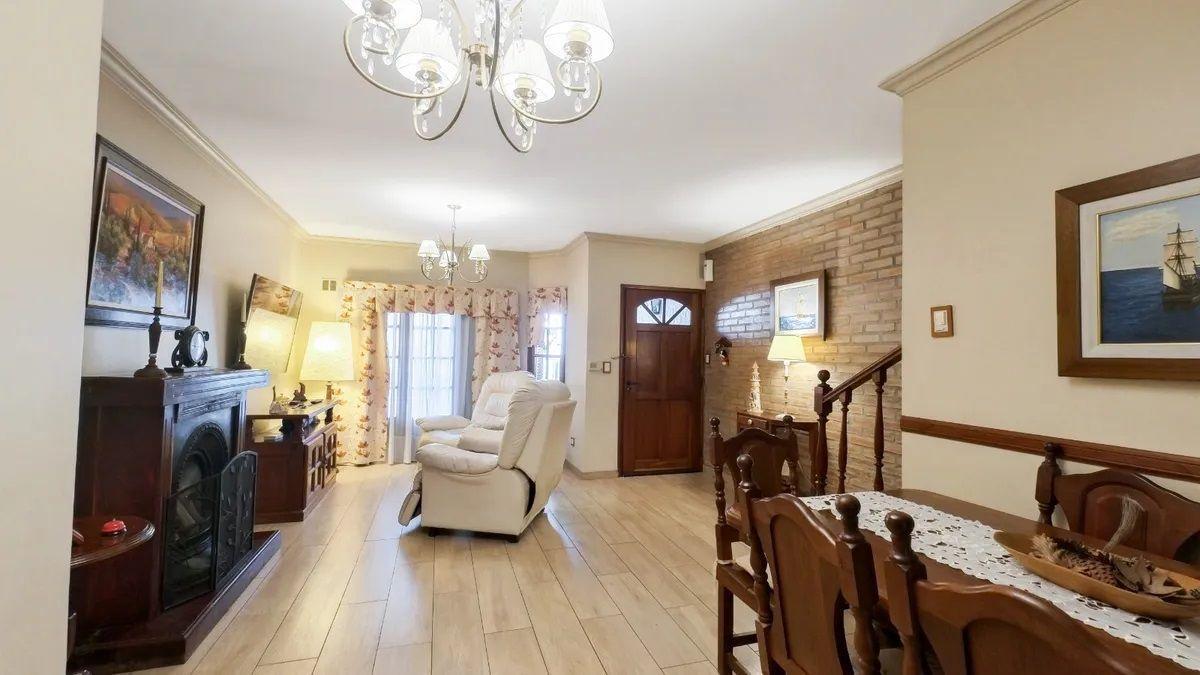 Anchoris 100 Barracas PH 5amb U$250.000