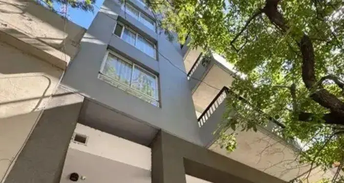 Av Juan B Alberdi 3300 Floresta 2amb U$90.000 3
