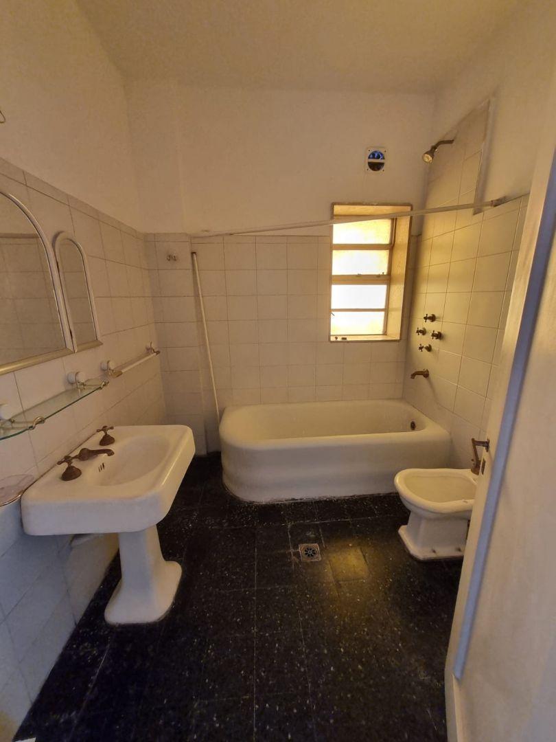 Foto de Varela 100 Flores 3amb U$189.000, imagen 3