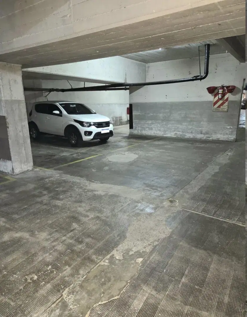 Av Gral Las Heras 3700 Palermo Cochera U$26.000 3