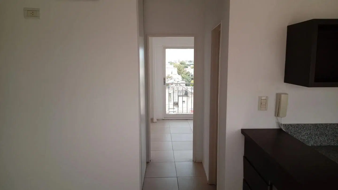Calderón de la Barca 2800 V Devoto 2amb U$83.000 5