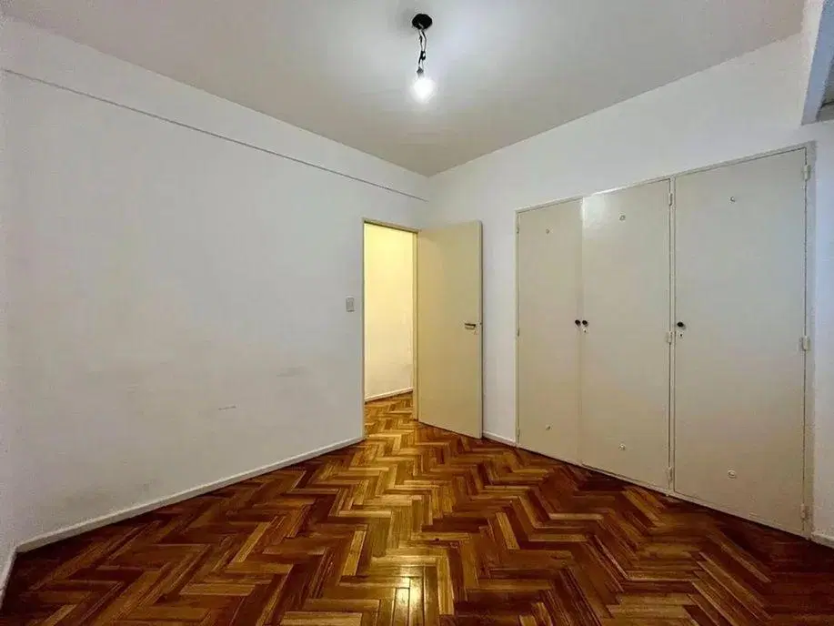 Sánchez de Bustamante 2100 Recoleta 2amb U$65.000 2