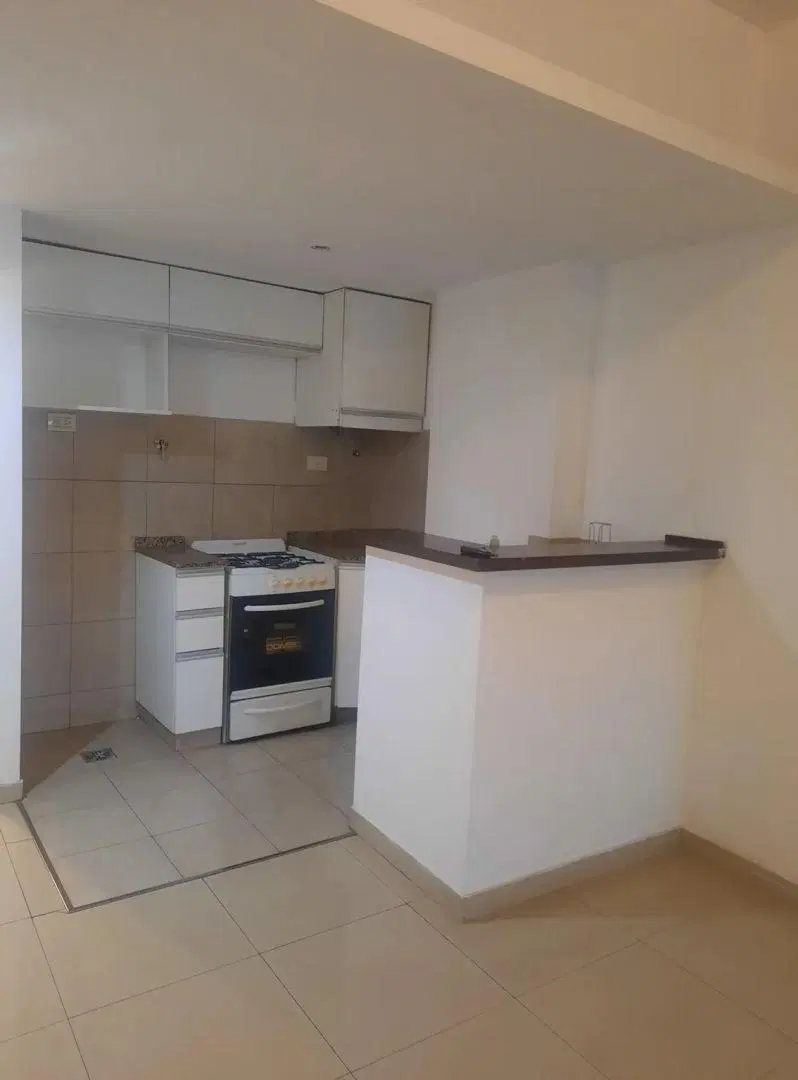 Av Directorio 900 Caballito 1amb U$64.000 1