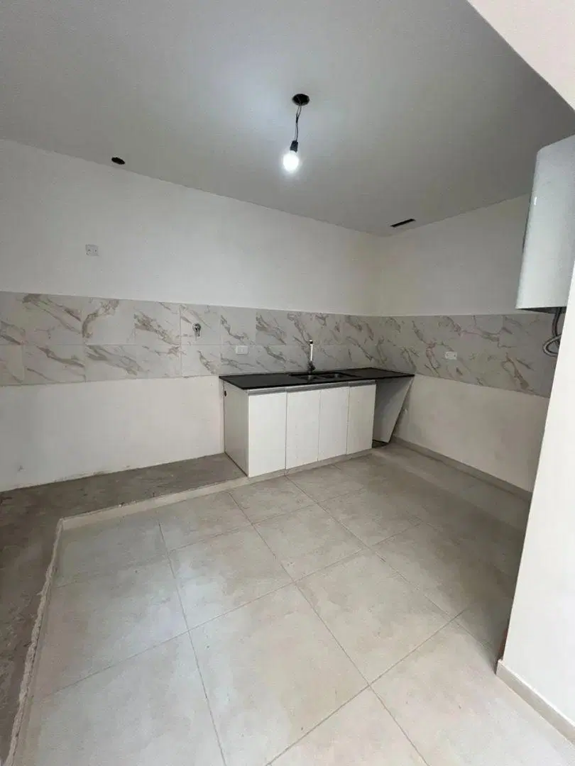 Tapalqué 4800 Pque Avellaneda Casa 4amb U$245.000 3