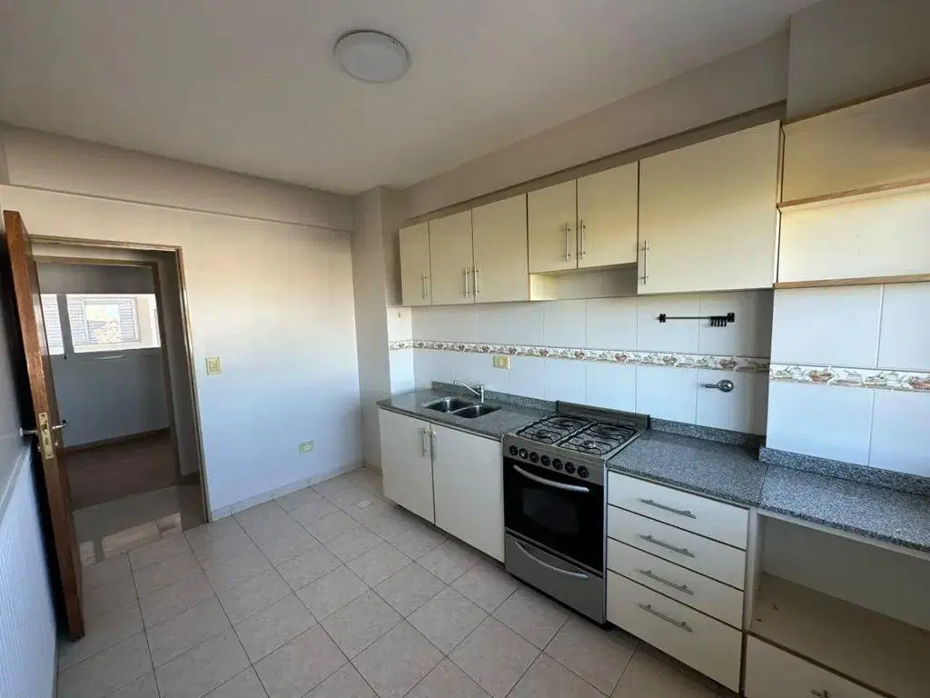Miranda 4600 Montecastro 3amb U$145.000 8