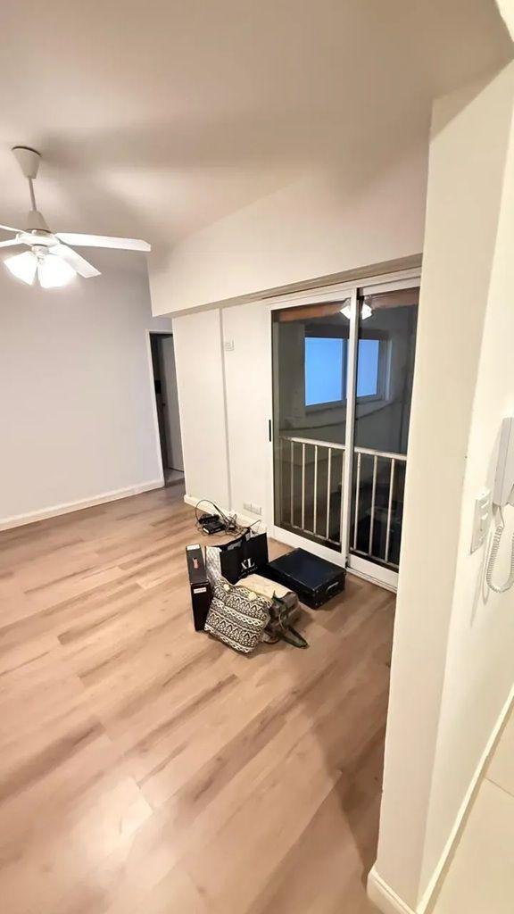 Foto de Juan M Gutiérrez 2600 Recoleta 2amb U$85.000, imagen 2