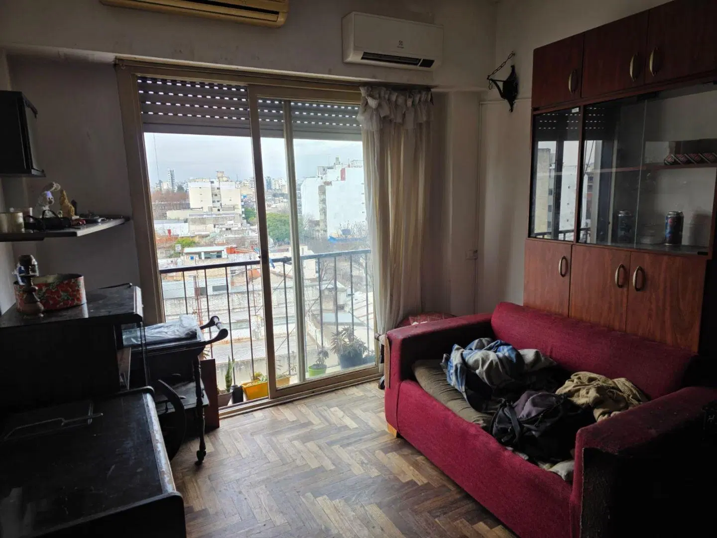 Av Juan B Justo 4100 7° Caballito / Paternal 2amb u$ 59.000 4