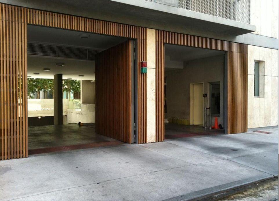 Foto de Pacini de Alvear Regina 300 Puerto Madero Cochera U$45.000, imagen 4