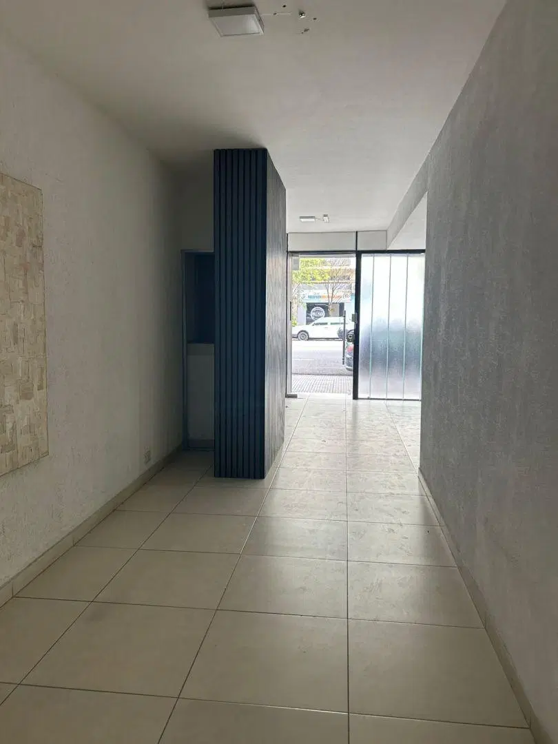 Av Triunvirato 2800 6°E V Ortuzar 1amb contrafr a estr u$135.000 3