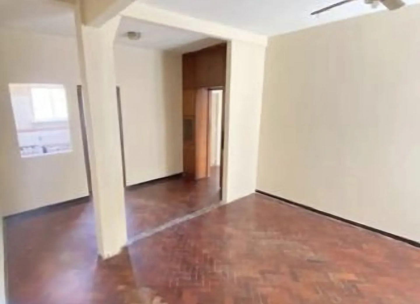 Foto de Av Independencia 300 San Telmo 3amb U$95.000, imagen 1