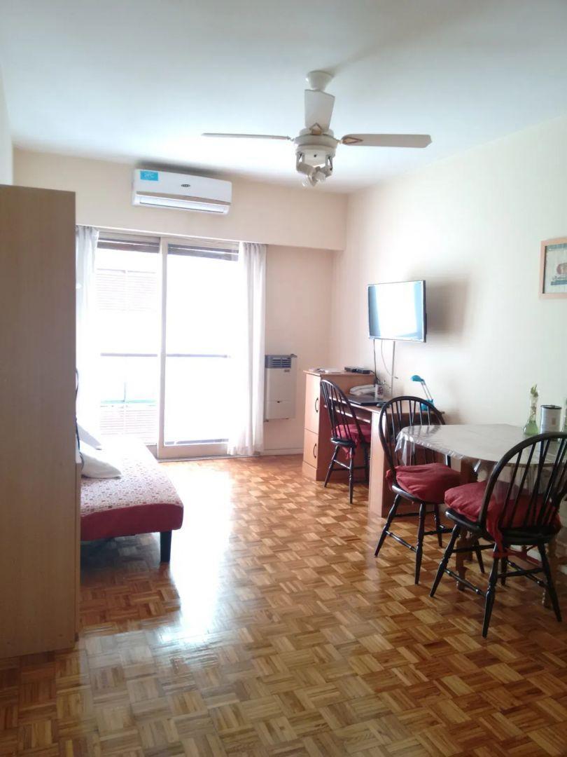 Foto de Av Santa Fe 2000 Recoleta 2amb U$128.000, imagen 1