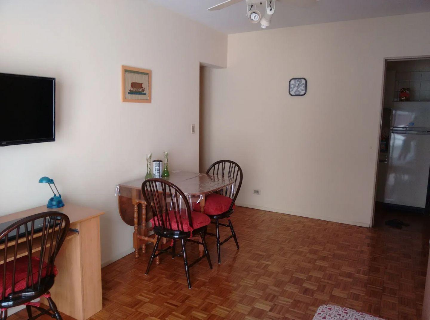 Foto de Av Santa Fe 2000 Recoleta 2amb U$128.000, imagen 2