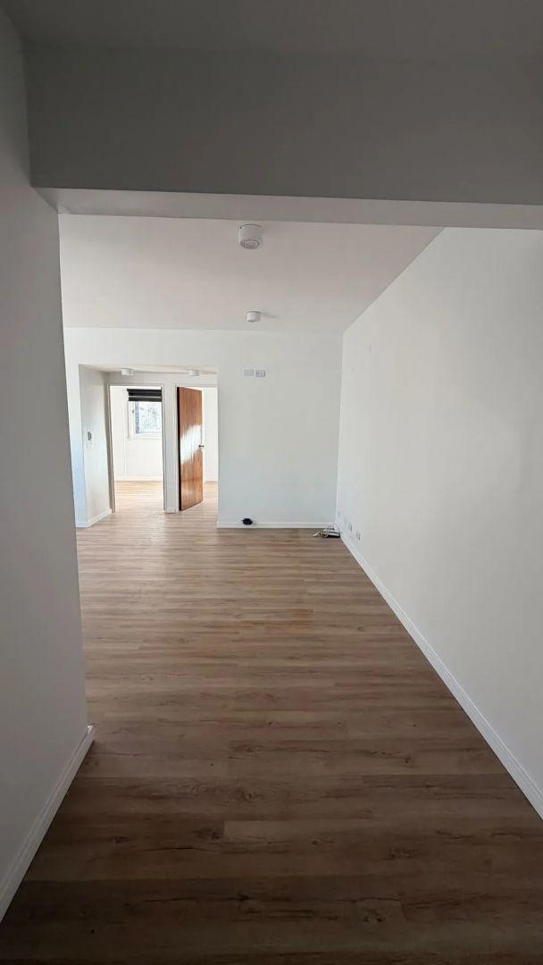 Foto de Sarmiento 1400 San Nicolás 3amb U$119.900, imagen 5