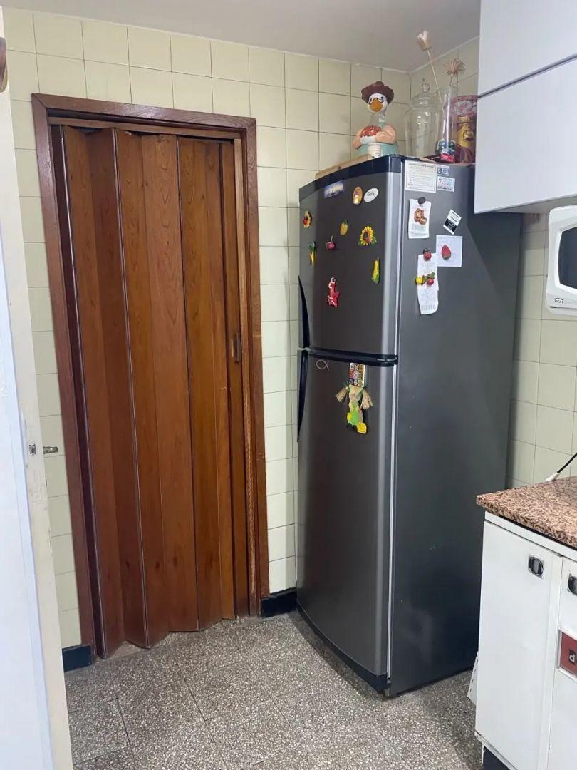 Foto de Av Ruiz Huidobro 3900 Saavedra 4amb c/coch U$183.000, imagen 4