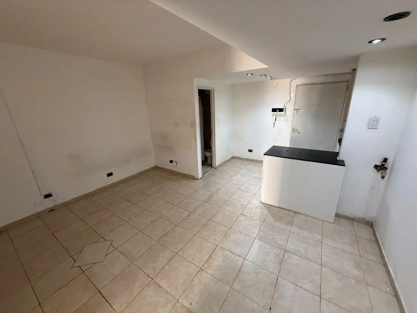 Foto de Viamonte 600 San Nicolás 2amb U$89.000, imagen 2