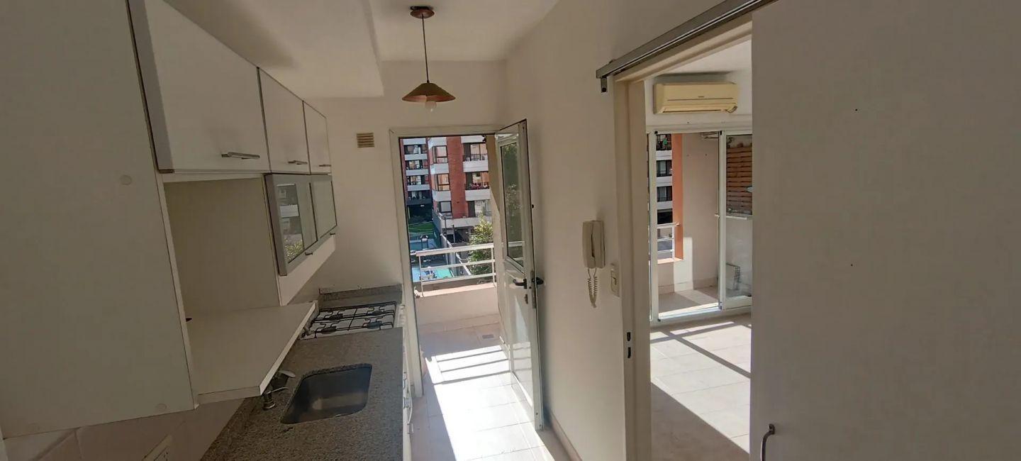 Foto de Dr Luis Belaustegui 2700 Villa Sta Rita 2amb U$98.000, imagen 2