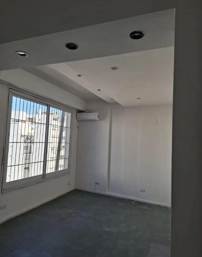 Foto de Boulogne Sur Mer 400 Balvanera Oficina U$26.500, imagen 2