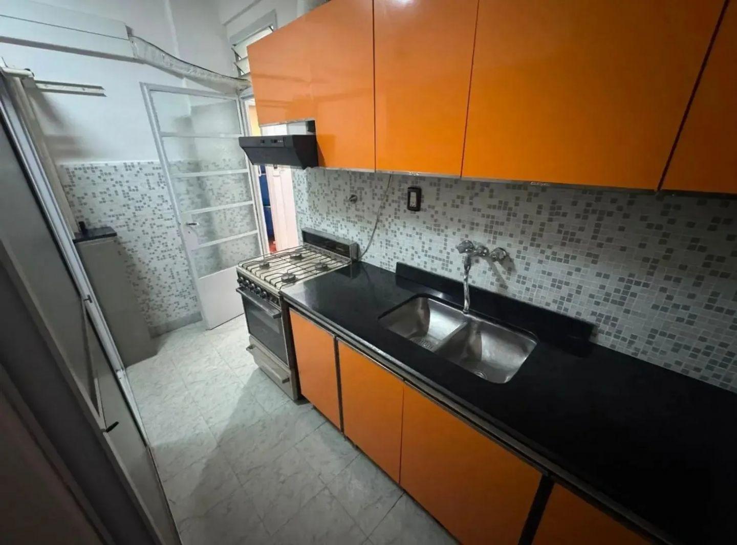 Foto de Olaya 1000 Caballito 4amb U$167.000, imagen 2