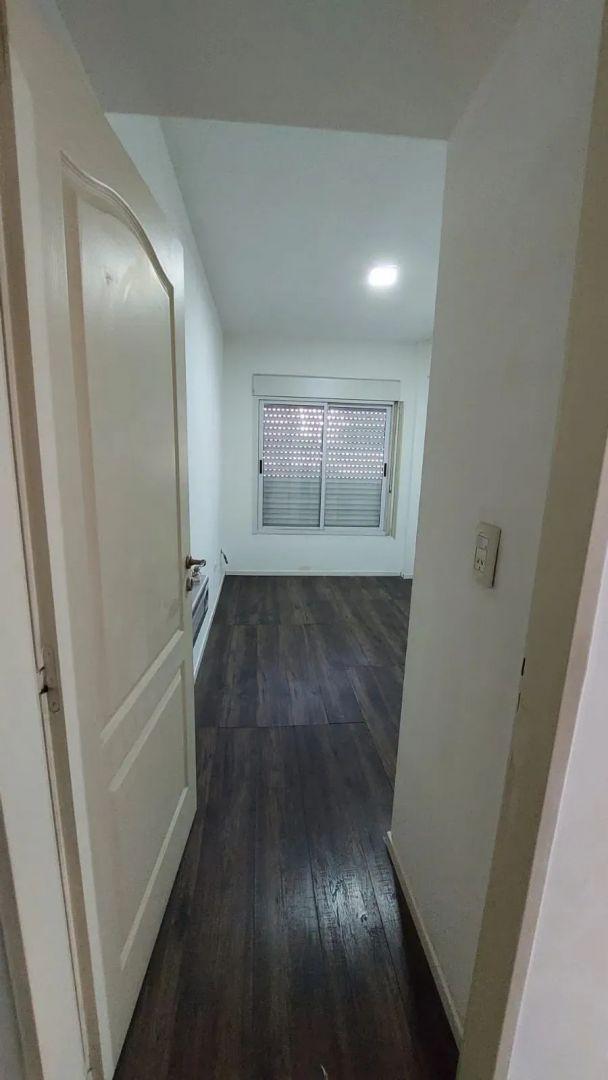 Foto de Condarco 500 Flores Edifico en Block U$385.000, imagen 2
