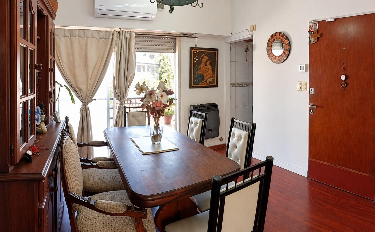 Foto de Giribone 3300 1°xesc P PH 3 amb patio terr u$ 158.000, imagen 2