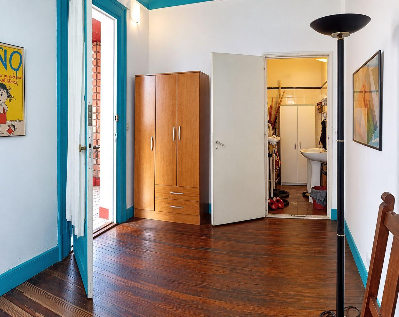Foto de Av Rivadavia 1200 Monserrat 3amb y 1/2 2bañ u$ 112.000, imagen 2