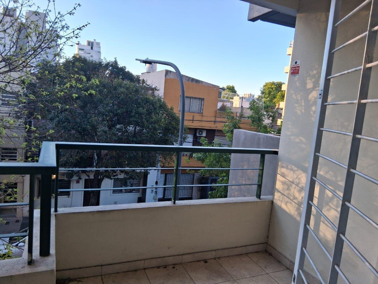Foto de Tres Arroyos 3000 Villa Sta Rita 1amb frente u$ 68.000, imagen 2