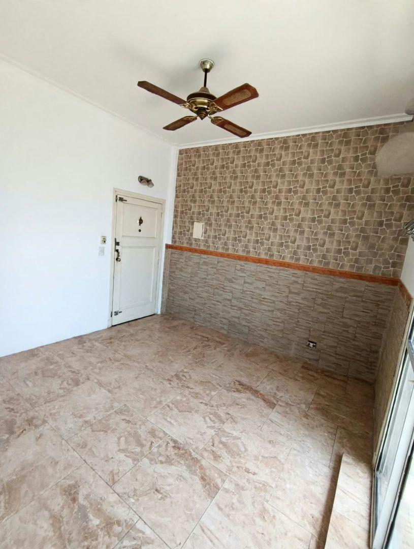 Foto de Av Chivilcoy 3100 Villa Devoto PH 3amb U$132.000, imagen 1