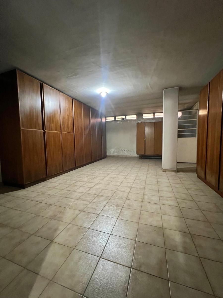 Oportunidad Casa en Venta a Reciclar con Una Ubicacion Increible! 5
