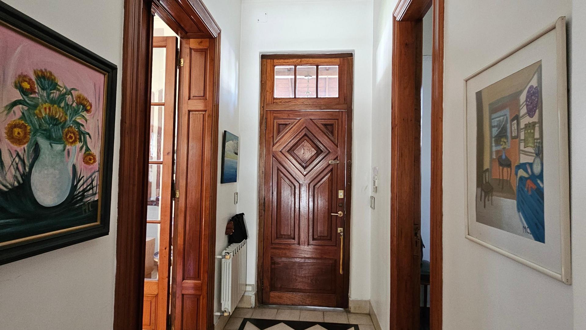 Foto de Espectacular casa en venta en el corazon de Villa Devoto!, imagen 3