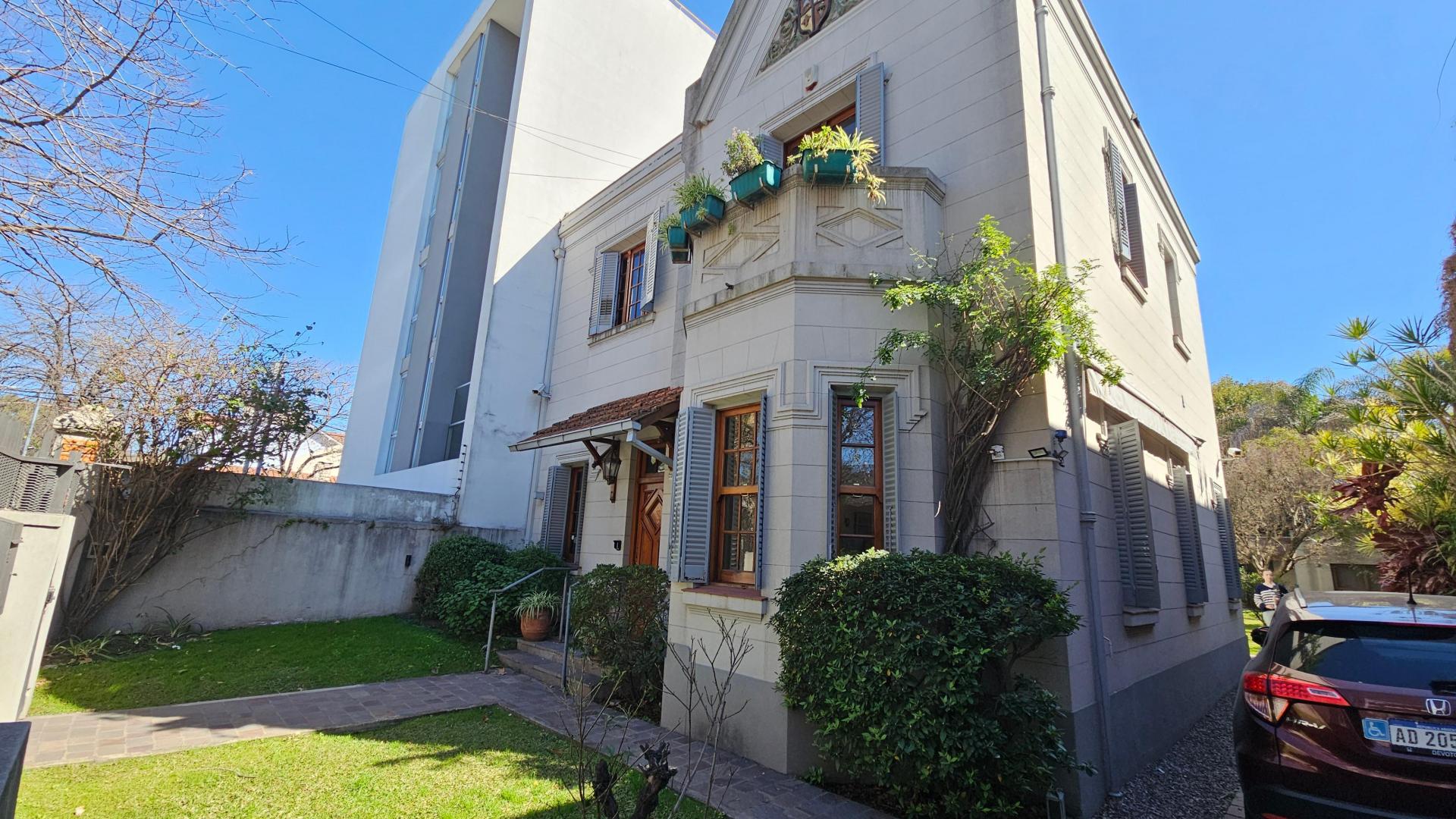 Espectacular casa en venta en el corazon de Villa Devoto!