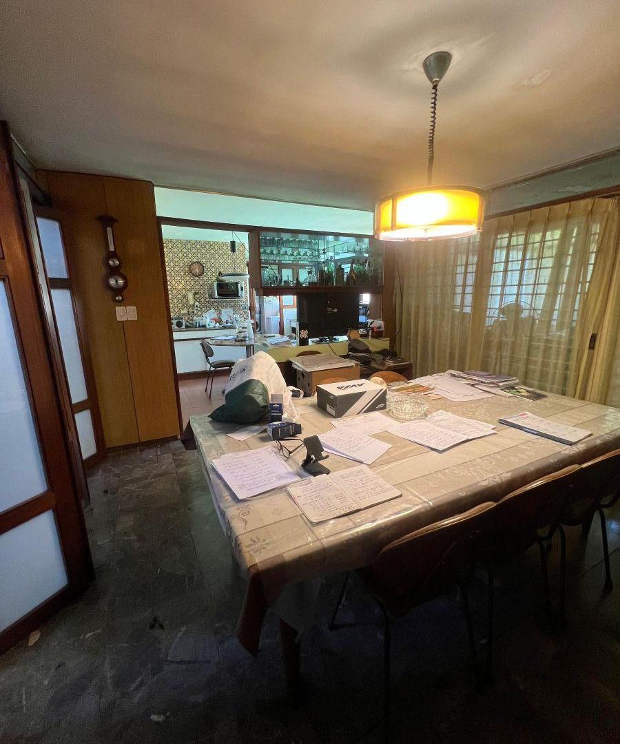 Foto de Casa modernista en lote 13 x 41 - Villa Devoto, 100 m de Plaza Arenales, imagen 3