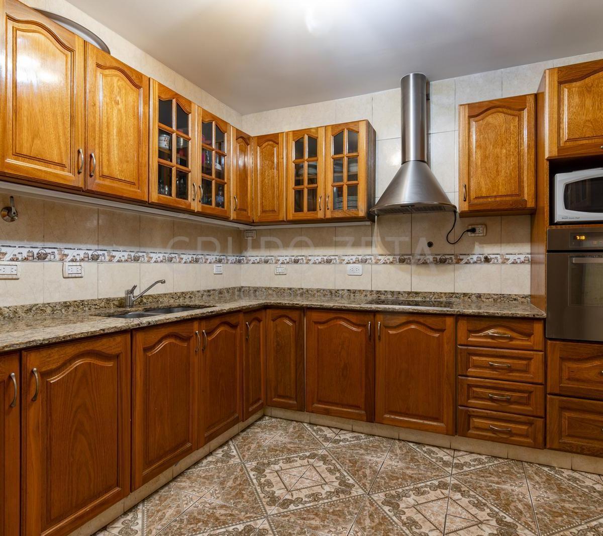 Casa en Villa del Parque con Pileta y Quincho 4