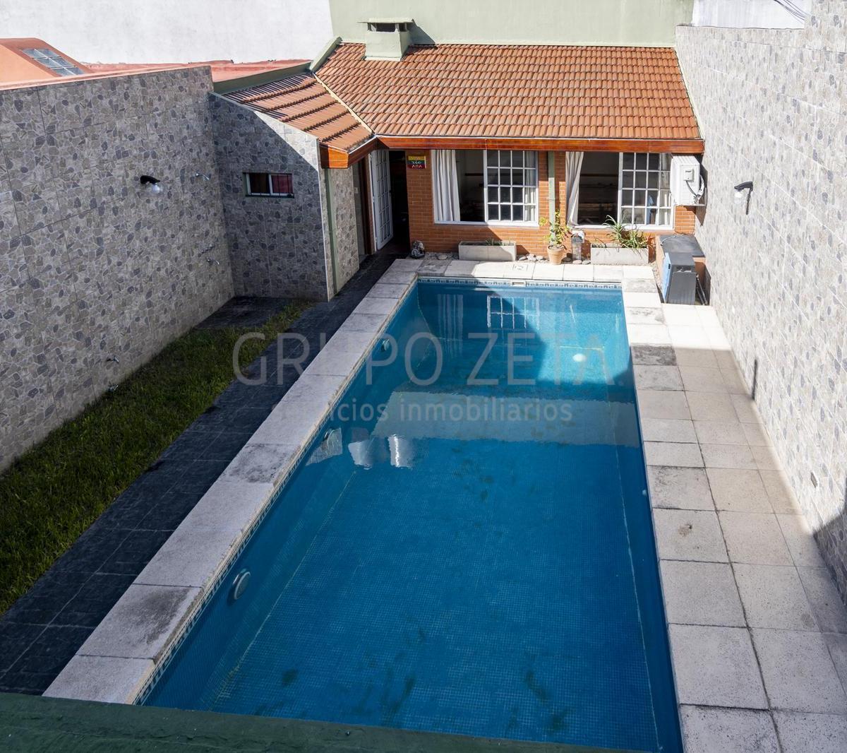 Casa en Villa del Parque con Pileta y Quincho 4