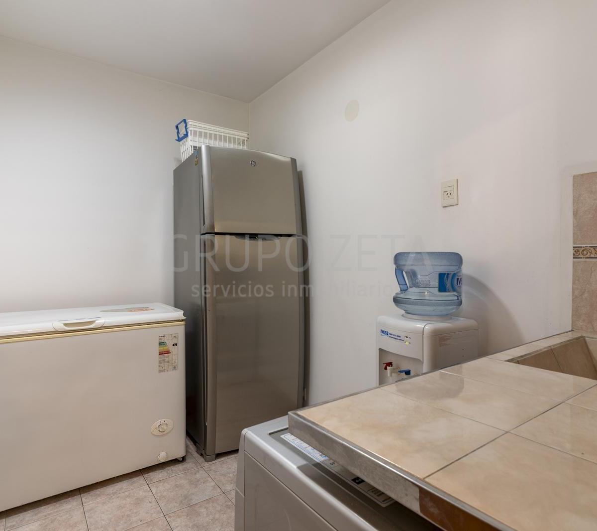 Casa en Villa del Parque con Pileta y Quincho 3