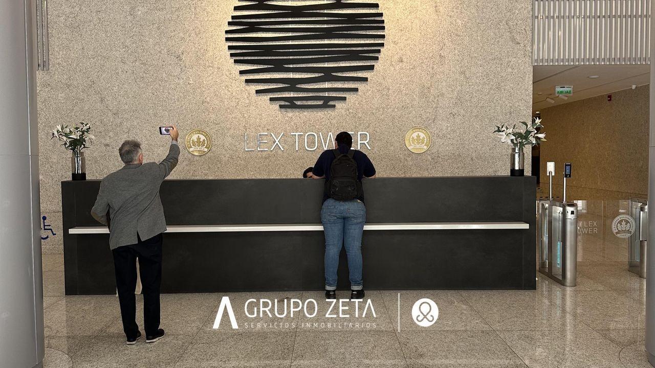 Foto de Oficina en alquiler en edificio Lex Tower, piso alto, imagen 3